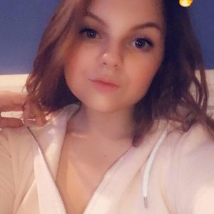 Meet your Posher, Ally